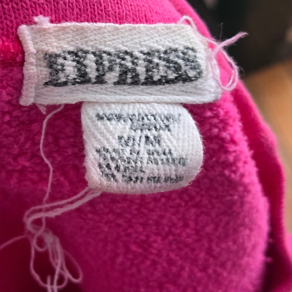 Loon Sweatshirt with Monica Closs Art, Whistler, BC, Canada Pink Graphic, Size M - Picture 10 of 11